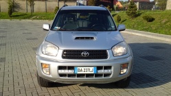 Zdjęcie Toyota RAV-4 2.0 D-4D 4x4