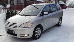 Zdjęcie Toyota Avensis Verso 2.0 D-4D