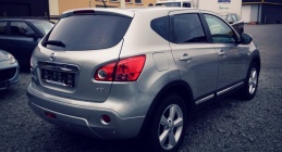 Zdjęcie Nissan Qashqai 1.5 DCI 106 KM Tekna