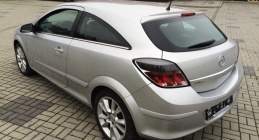 Zdjęcie Opel Astra III GTC 1.9 CDTI 150 KM