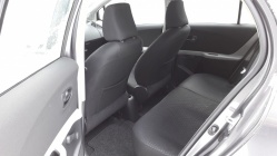 Zdjęcie Toyota Yaris Yaris II 1.33 VVT i 101KM SOL